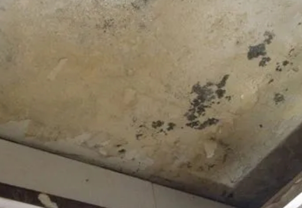 资源阳台漏水维修公司分享下资源卫生间渗水维修需要注意哪些问题。