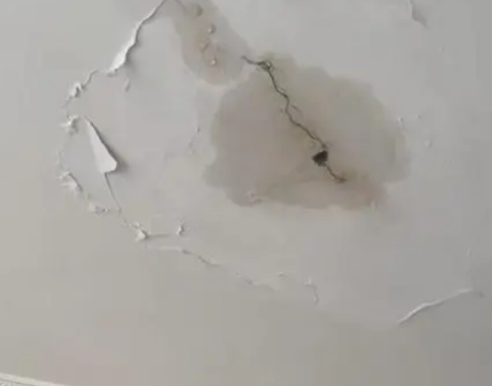 资源阳台漏水维修公司分享下屋面防水工程质量问题原因分析